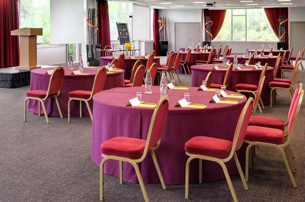 Doubletree By Hilton Lyon Eurexpo & Spa Saint-Priest  4*, Saint-Priest (Rhone) Franciaország