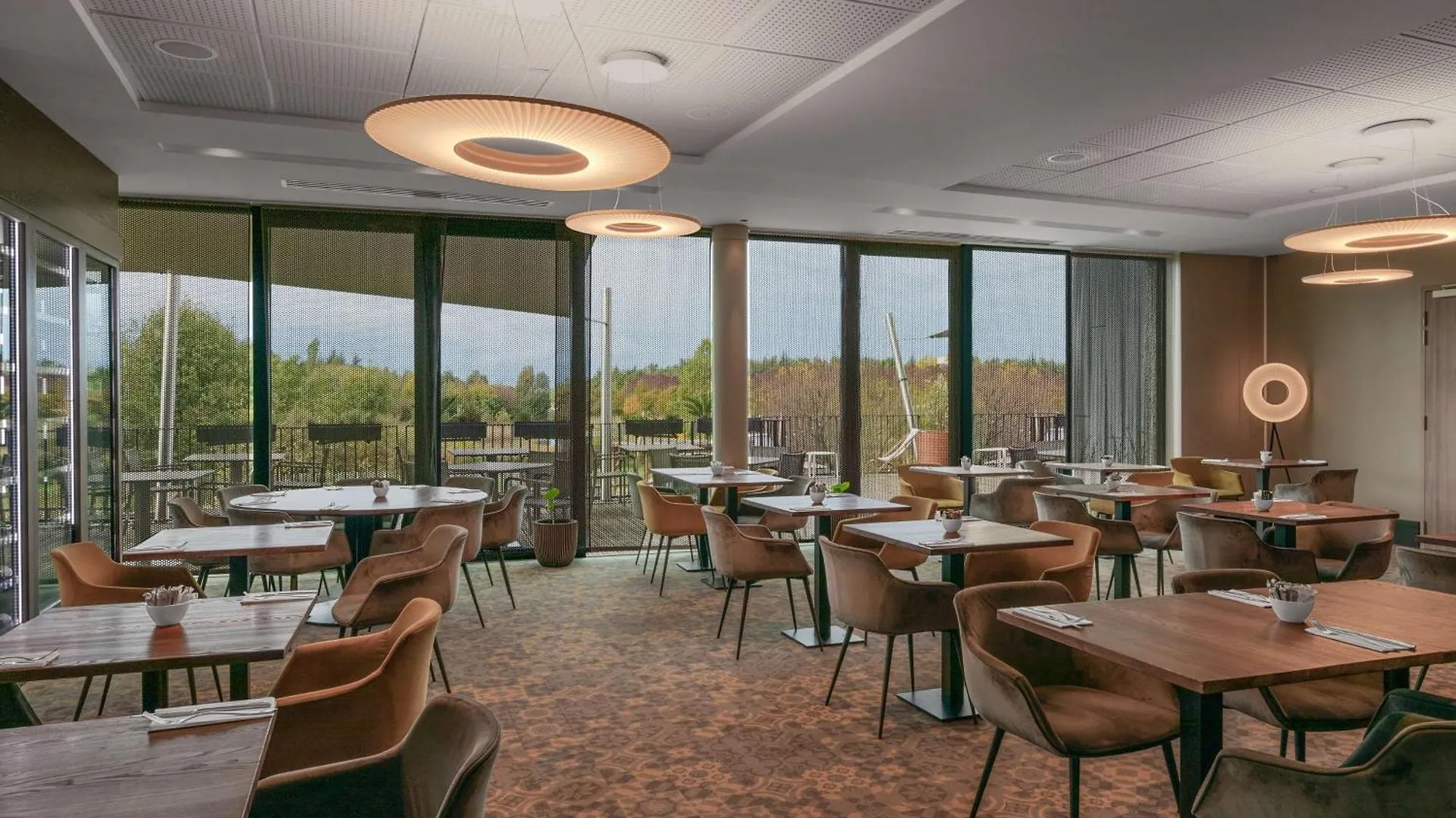 Doubletree By Hilton Lyon Eurexpo & Spa Saint-Priest